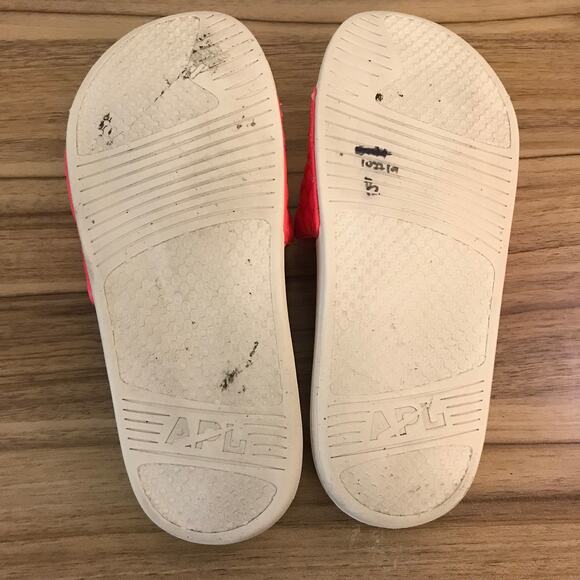 APL Lusso Slide Women's Quilted Leather Flat Slides Pink Size 11 - Picture 6 of 6